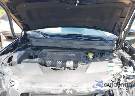 2019 Jeep Cherokee Latitude Plus from USA, damaged, VIN 1C4PJMLB4KD122064